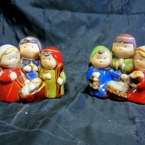 VINTAGE 90'S ALL IN ONE CERAMIC NATIVITY W/4 FIGURES, SET OF 2